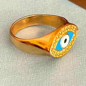 Evil eye 🧿 ring, new condition